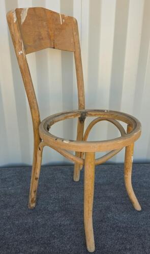 Albert Pick & Co. Model 1250 Bentwood Caf&eacute; Chairs, Set of 3, Early-Mid 20th Century - 4
