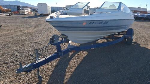 Bayliner Capri Bowrider 17ft, Mercury 150 HP Outboard, Trailer Included - 3