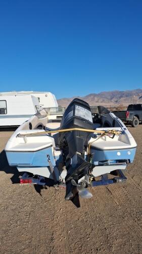 Bayliner Capri Bowrider 17ft, Mercury 150 HP Outboard, Trailer Included - 6