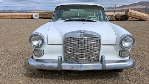 Mercedes-Benz 200 W110 Sedan, White, Restoration Project, Mazda Rotory Engine swapped - Non-running - 2
