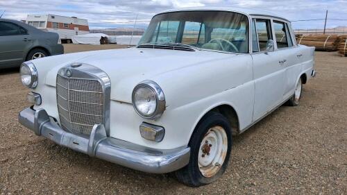 Mercedes-Benz 200 W110 Sedan, White, Restoration Project, Mazda Rotory Engine swapped - Non-running - 3