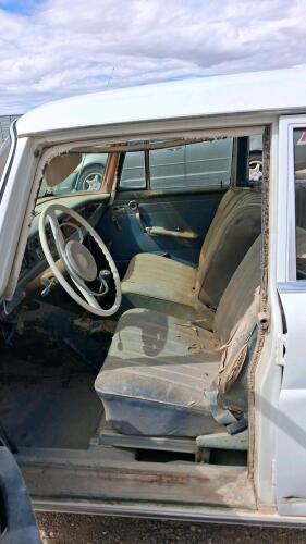 Mercedes-Benz 200 W110 Sedan, White, Restoration Project, Mazda Rotory Engine swapped - Non-running - 10