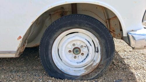Mercedes-Benz 200 W110 Sedan, White, Restoration Project, Mazda Rotory Engine swapped - Non-running - 20