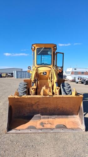 John Deere Articulated Wheel Loader, Enclosed Cab, Loader Bucket, 1,298 Hours - 3