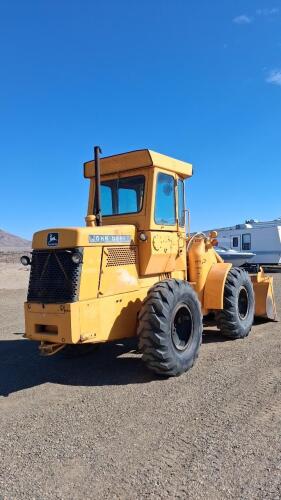 John Deere Articulated Wheel Loader, Enclosed Cab, Loader Bucket, 1,298 Hours - 8