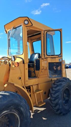 John Deere Articulated Wheel Loader, Enclosed Cab, Loader Bucket, 1,298 Hours - 9