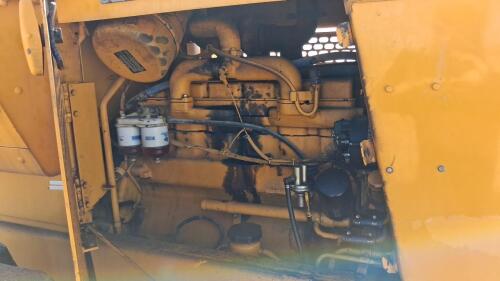 John Deere Articulated Wheel Loader, Enclosed Cab, Loader Bucket, 1,298 Hours - 16
