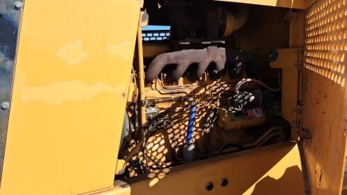 John Deere Articulated Wheel Loader, Enclosed Cab, Loader Bucket, 1,298 Hours - 18