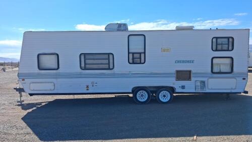 Cherokee 28ft Travel Trailer, Dual Axle, Roof AC, Propane System, Sleeps 4-6 - 4