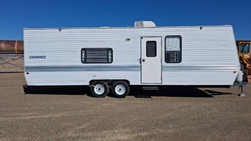 Cherokee 28ft Travel Trailer, Dual Axle, Roof AC, Propane System, Sleeps 4-6 - 8