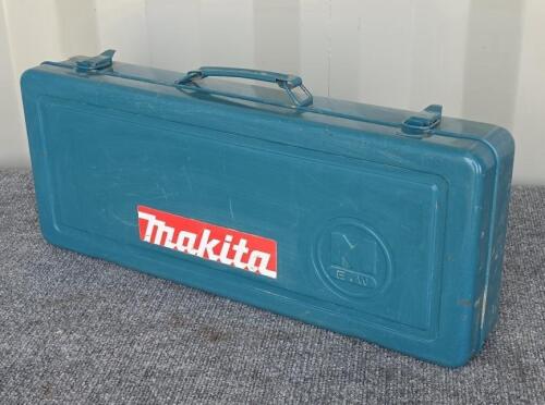 Makita JR3000V Electric Reciprocating Saw with Hard Case and Accessories - 2