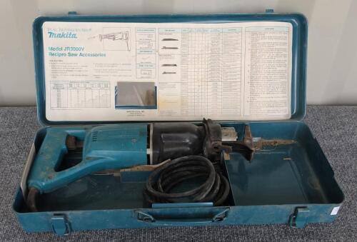 Makita JR3000V Electric Reciprocating Saw with Hard Case and Accessories - 6