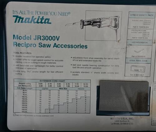 Makita JR3000V Electric Reciprocating Saw with Hard Case and Accessories - 7