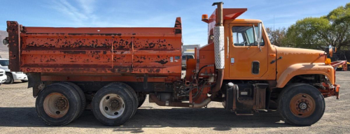 1997 International 4900 Tandem Axle Dump Truck, Hendrickson-Godwin Body - 3