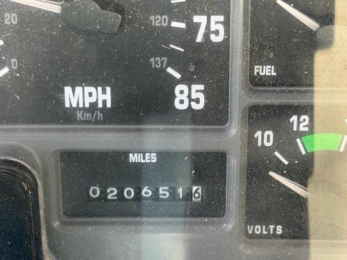 1997 International 4900 Tandem Axle Dump Truck, Hendrickson-Godwin Body - 9