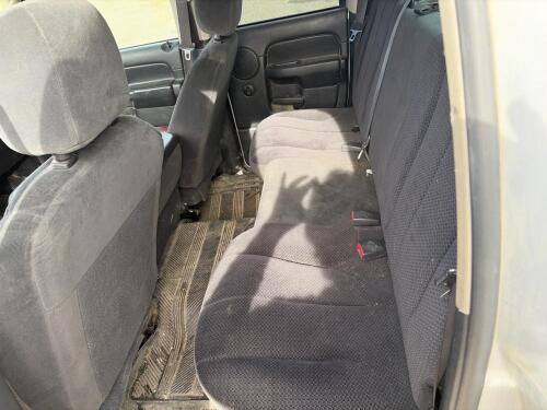 2005 Dodge Ram 1500 Quad Cab, Silver, 6.5 ft Bed, 4.7L V8 - 7