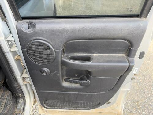 2005 Dodge Ram 1500 Quad Cab, Silver, 6.5 ft Bed, 4.7L V8 - 11