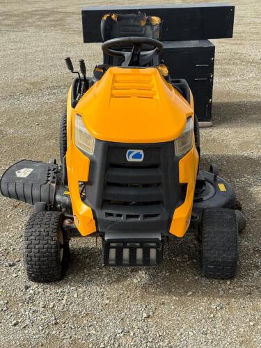 Cub Cadet XT1 Enduro Series Riding Lawn Mower - 10
