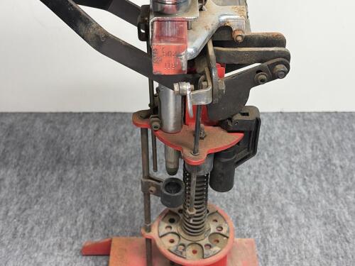 MEC Model 650 Progressive 12 Gauge Shotgun Shell Reloader, 6-Station - 9