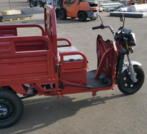 Red Electric Cargo Tricycle Manual Hydraulic Dump Bed, ***Assembly Required*** - 2