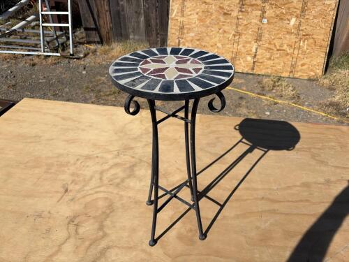 Round Mosaic Tile Outdoor Side Table, Geometric Pattern, Metal Base