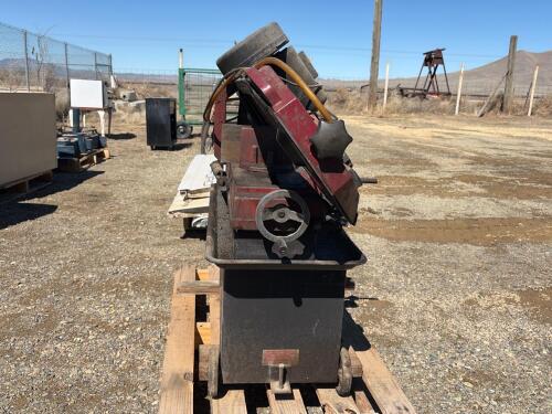 7" x 12" Horizontal Metal Cutting Bandsaw, 1 HP Motor - 3