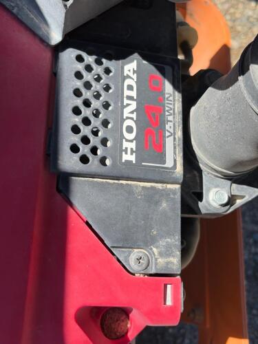 SCAG Tiger Cub Zero-Turn Mower, Honda 24 HP V-Twin, 52" Deck - 11