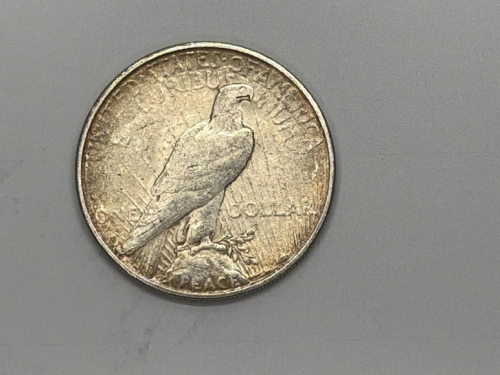 1922 Peace Silver Dollar, Philadelphia Mint, 90% Silver, Anthony de Francisci Design - 2
