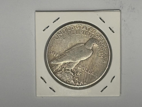 1922 Peace Silver Dollar, USA, 90% Silver, Philadelphia Mint, Circulated - 4