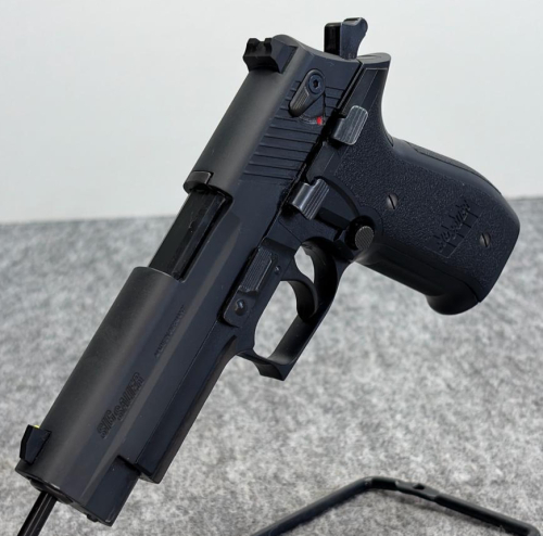 SIG Sauer Mosquito .22 LR Semi-Auto Pistol, 3 Mags, German Made! - 2