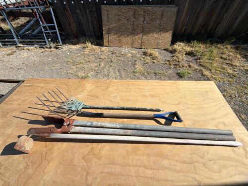 Toledo No. 31 Manual Ratcheting Pipe Threader Set 1/4"-1" w/ 7 Dies