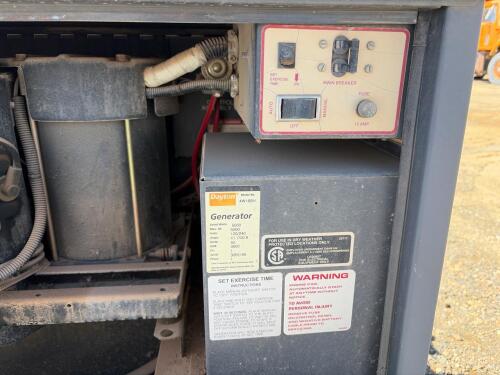Dayton 4W166H 5kW Standby Generator, 120/240V - 10
