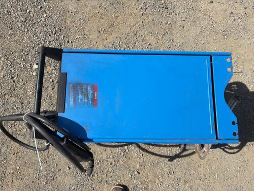 Chicago Electric CEMIG 230TX MIG Welder, 230V, 30&ndash;180A Output! - 9