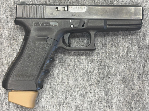 Glock 22 Gen 3 .40 S&W Semi-Auto Pistol, Mag Extension, 4.49" Barrel! - 2