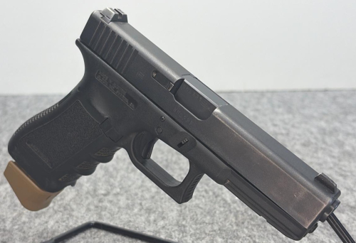 Glock 22 Gen 3 .40 S&W Semi-Auto Pistol, Mag Extension, 4.49" Barrel! - 4