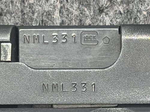 Glock 22 Gen 3 .40 S&W Semi-Auto Pistol, Mag Extension, 4.49" Barrel! - 11