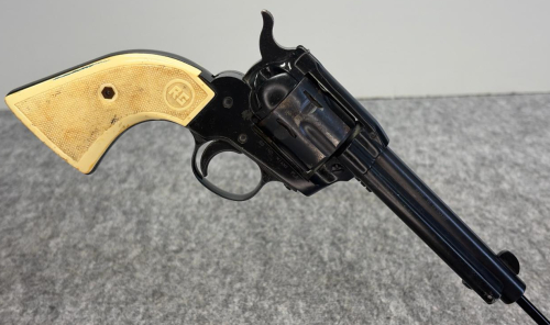 R&ouml;hm RG66 .22 LR Single-Action Revolver, 6" Barrel, Blued Finish! - 4