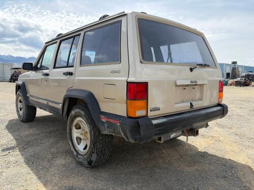 1993 Jeep Cherokee Sport - 4x4 - 3