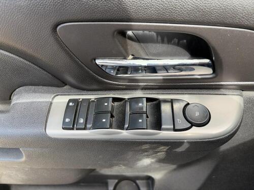 2012 CHEVROLET TAHOE - 4X4 - 17