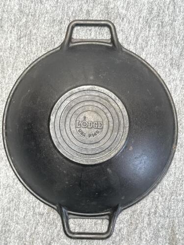 LODGE 14" Cast iron wok - 4