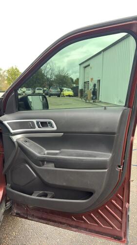 2015 FORD EXPLORER - 4X4! - 10