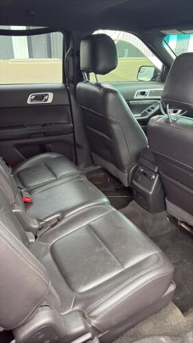 2015 FORD EXPLORER - 4X4! - 13