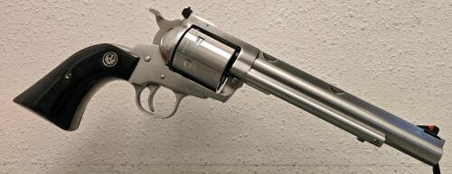Ruger New Model Super Blackhawk Hunter, .44 Magnum Revolver