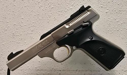 Browning Buck Mark .22 LR Semi-Automatic Pistol - 4
