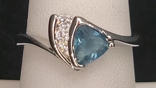 Aquamarine Faceted Trillion Cut Ring, Size 8 - 2
