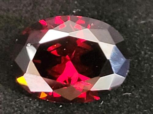 10.35ct Pigeon Blood Red Ruby VVS Faceted Diamond Cut Gemstone - 2