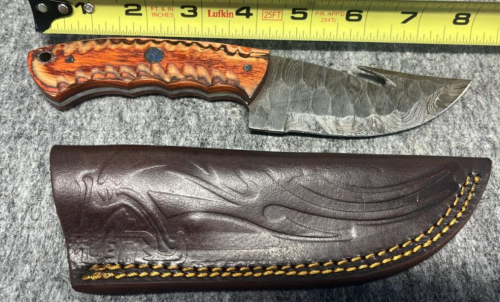 Damascus Steel Gut Hook Knife - 2