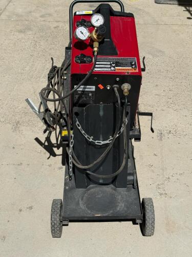 Lincoln Electric 140 HD 120v welder w/regulator And Cart - 3