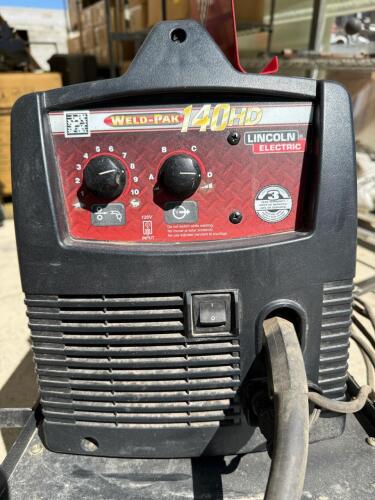 Lincoln Electric 140 HD 120v welder w/regulator And Cart - 4