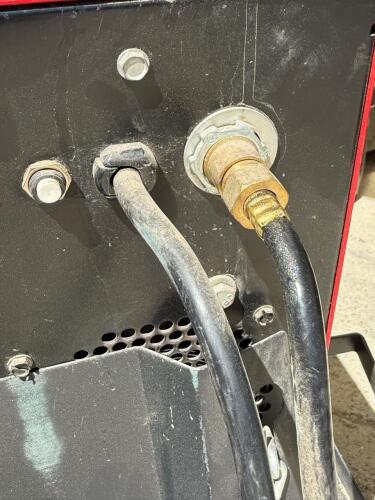 Lincoln Electric 140 HD 120v welder w/regulator And Cart - 7